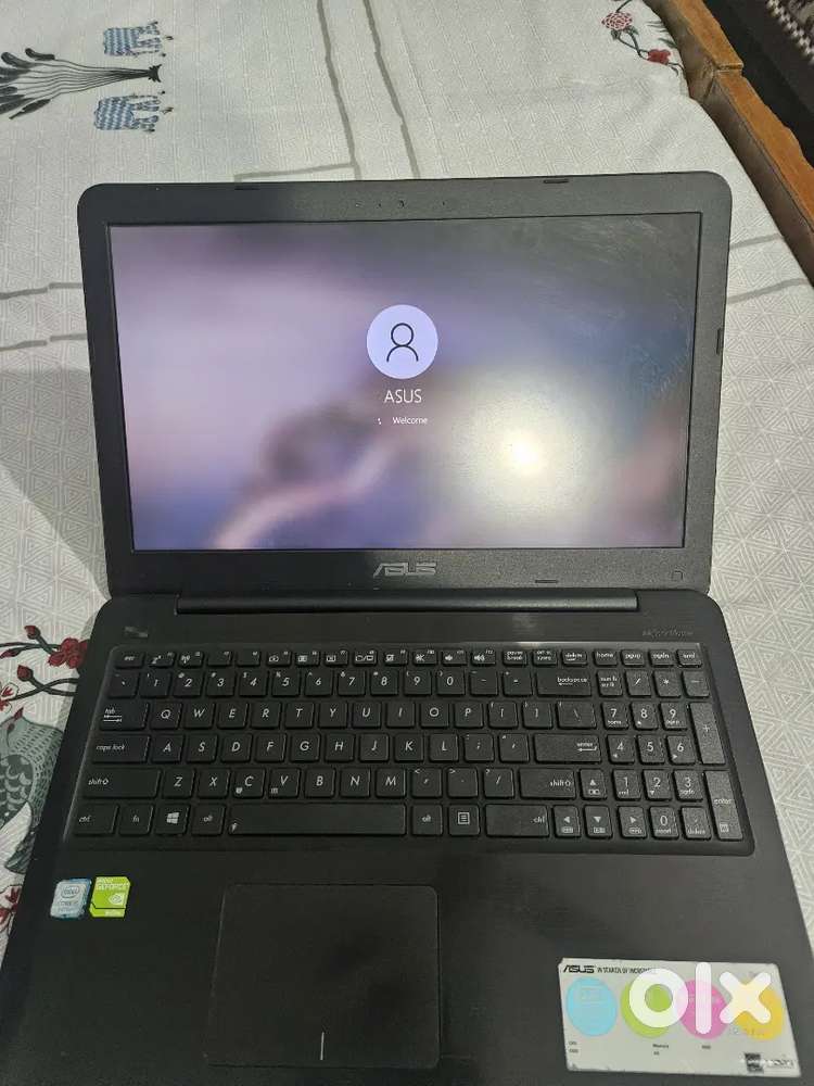 Want to sell ASUS laptop 125 GB