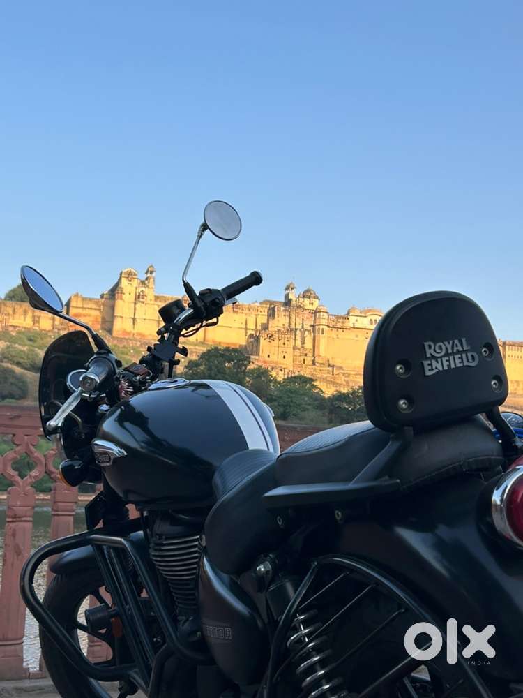 Leg guard for meteor 350 and clasic 350