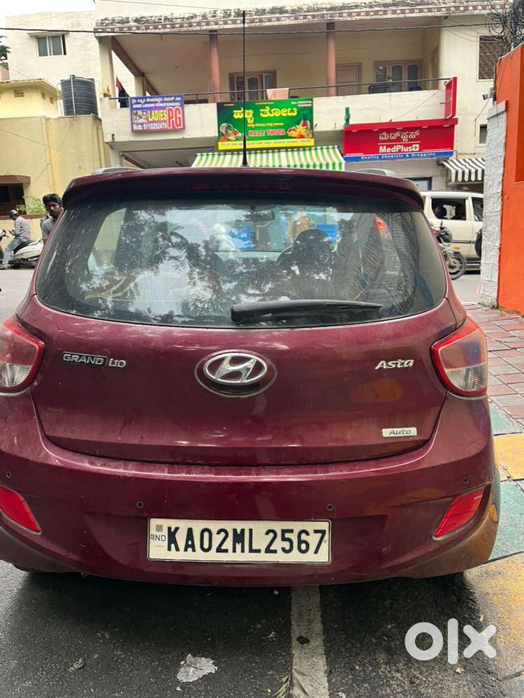 Hyundai Grand i10 2015 Petrol Well Maintained