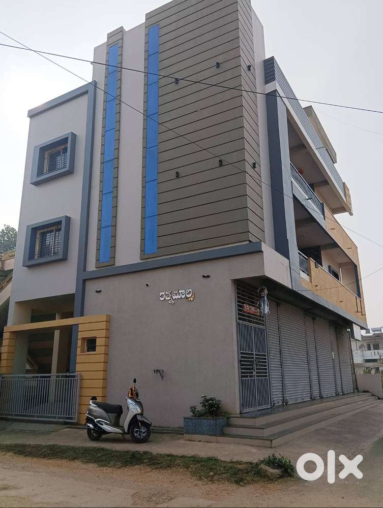 1Room Kitchen with 24 hr water facility available for rent in Haveri