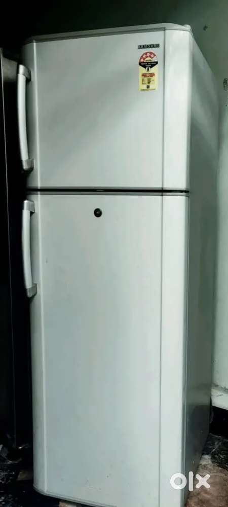Samsung 330 litres 5stars model double door
