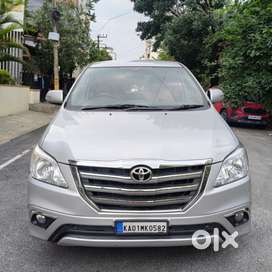 Toyota Innova 2.5 V 7 STR, 2013, Diesel
