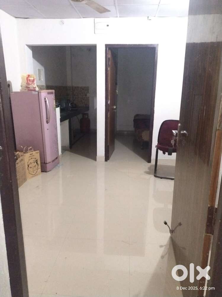 Furnished Flat for Rent – In Front of Kendriya Vidyalaya