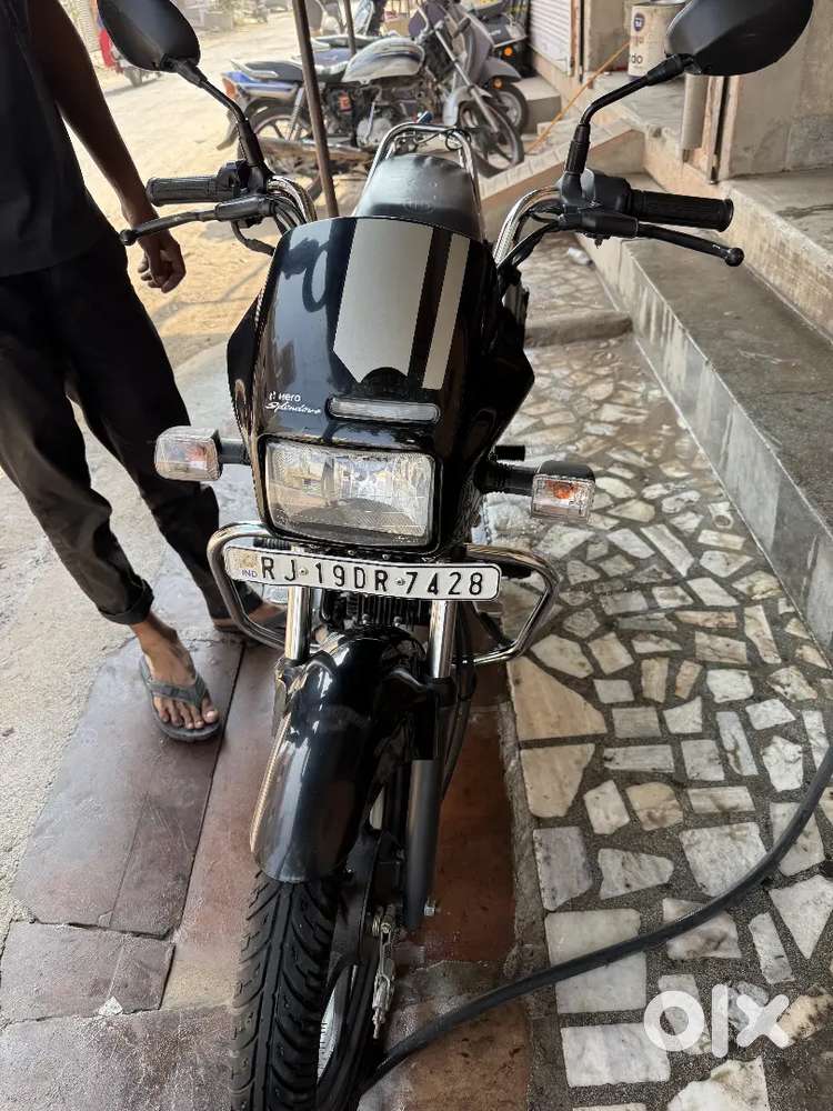 Horo splendor+XTEC (OBD2A) Booking for Ex- Showroom