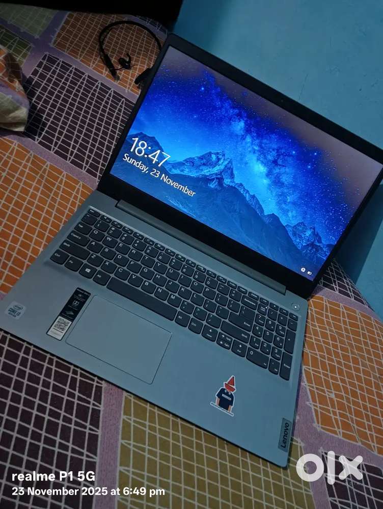 Lenovo IdeaPad 3 laptop