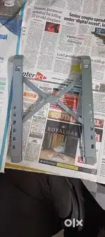 LAPTOP STAND