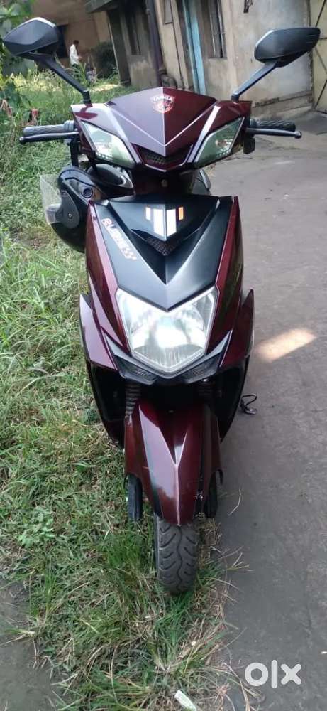 Very good condition YAKuZA RUBIE E. Scooty