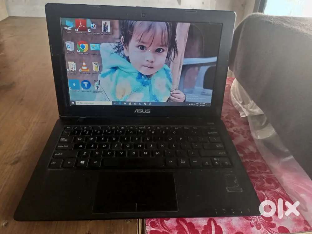 Asus laptop 4/500 gb mst laptop koi kami nhi hai2019 model hai i3 gen