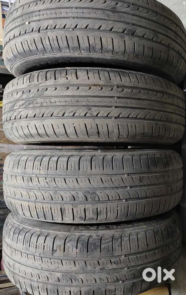 Four wheeler tyre
