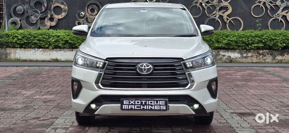 Toyota Innova Crysta 2.4 G MT 7 STR, 2022, Diesel