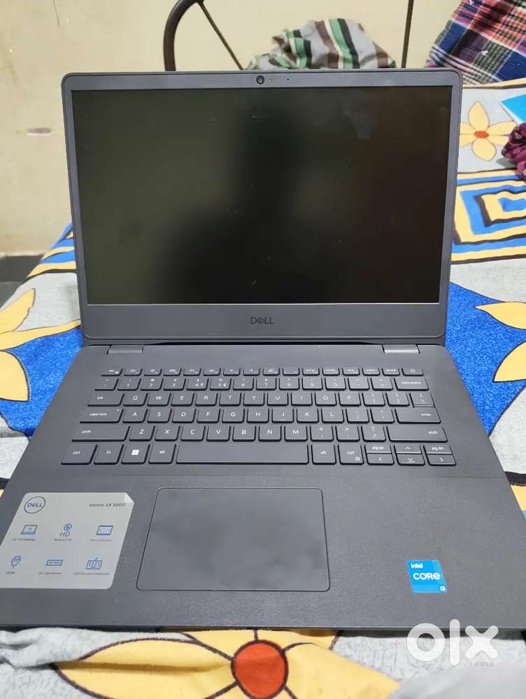 Dell laptop i3 11 generation 8gb Ram 500 SSD