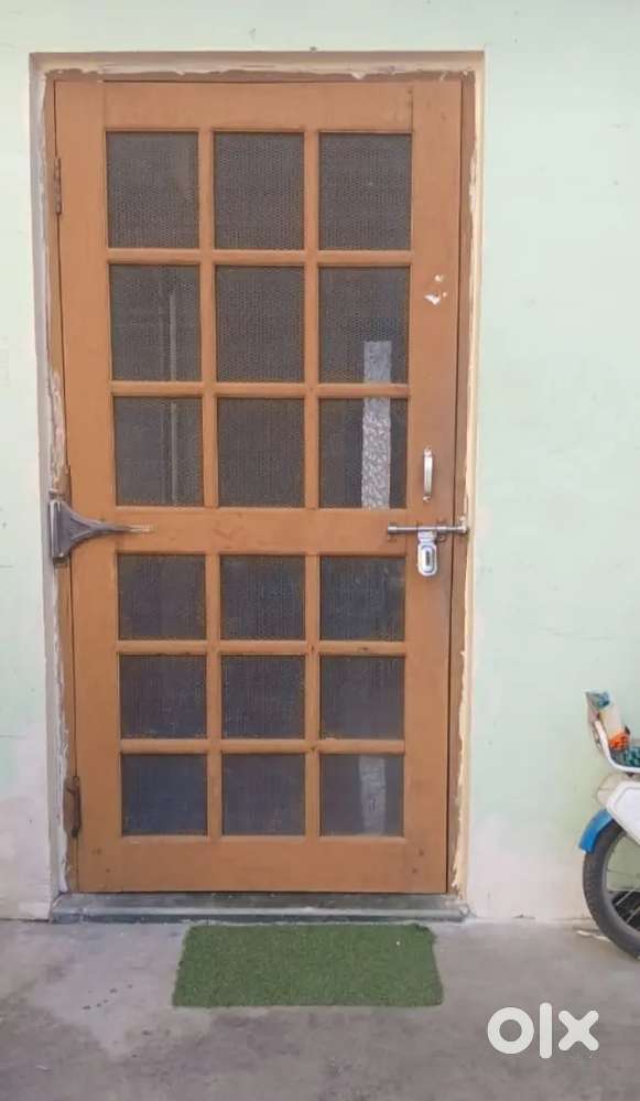 1 bedroom, 1 bathroom , 1 kitchen ,separate.