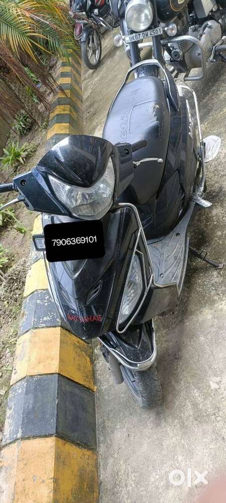Maestro edge 2016 model, top condition, good milage, good looking