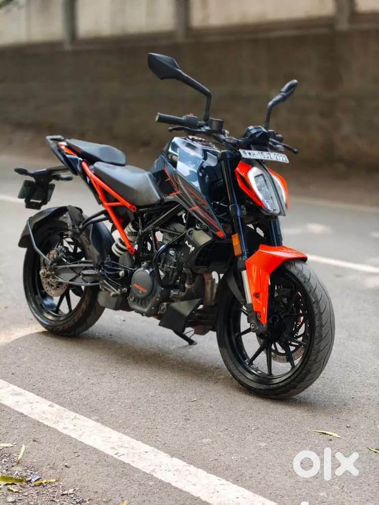 THE BIKE ZONE with exchange offer available. Nashik Sharda circle
