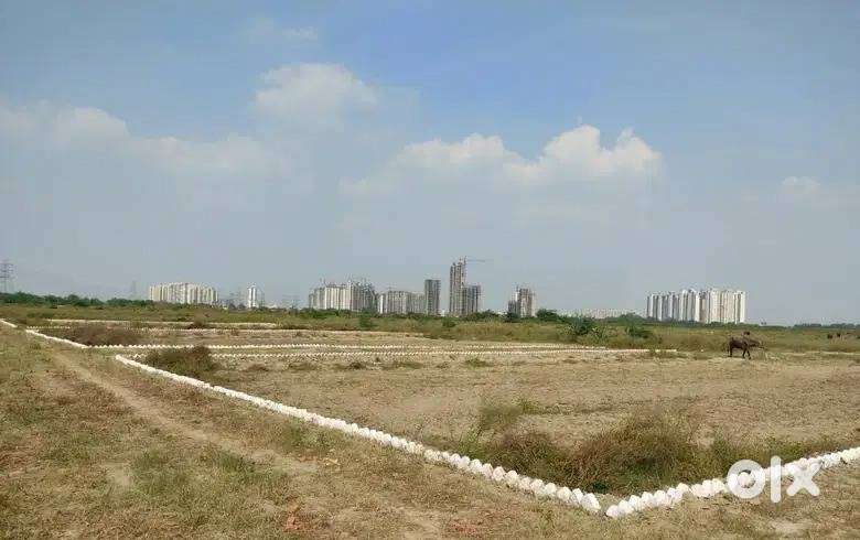 Best offer 75 gaj ka plot 225,000 me best location me