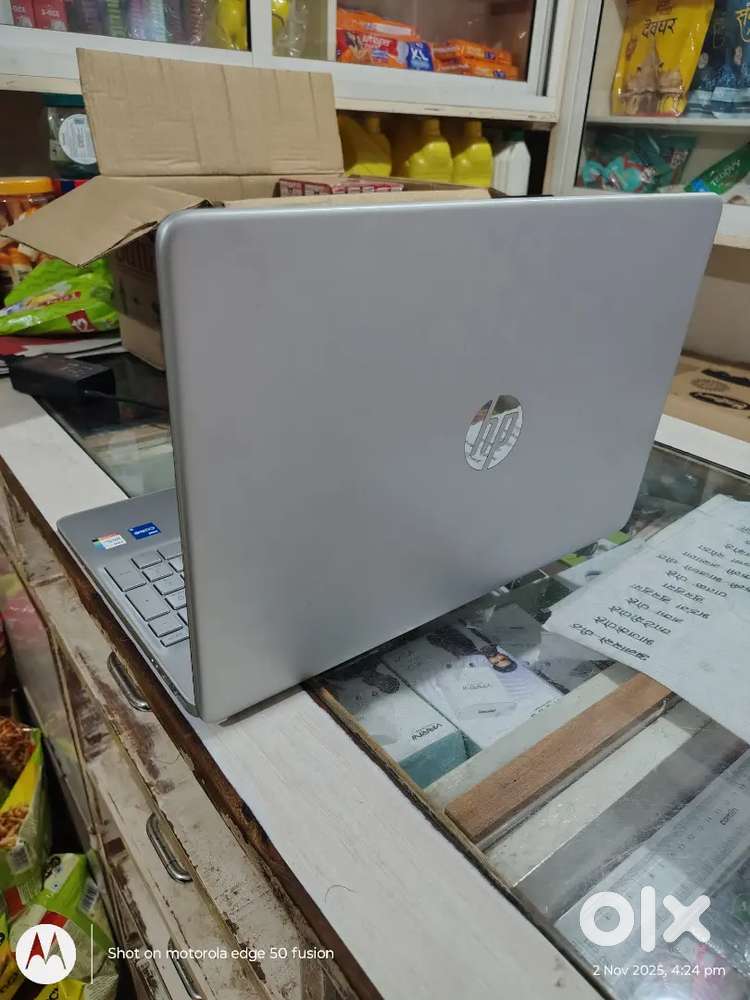 6 month used laptop in warranty