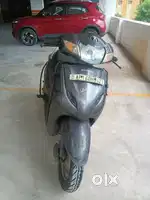It's really use vehicle original paint new tyres perfect condition