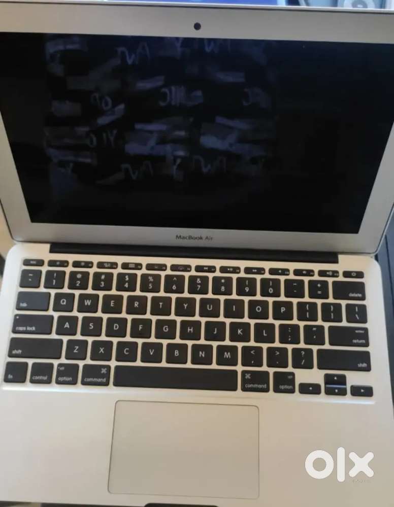 Apple Mini Laptop