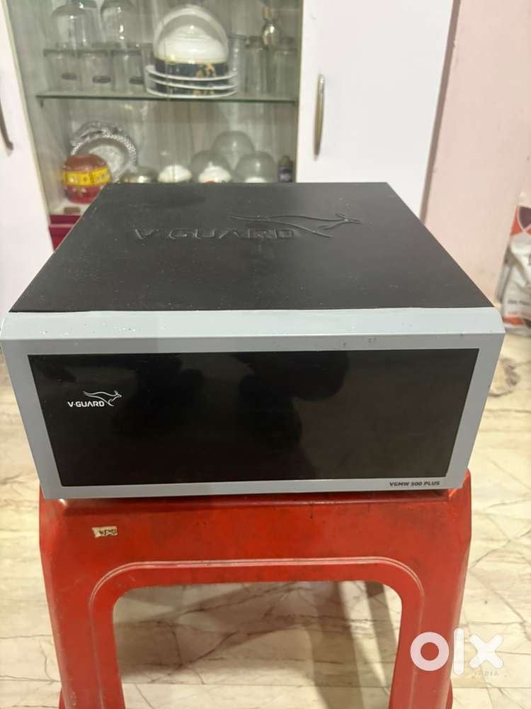 V-Guard 5KVA stablizer with stand