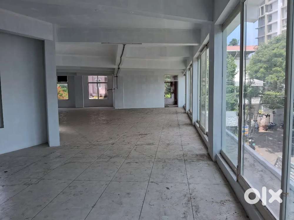 THYCAUD JN 1000 SFT SHOP SPACE