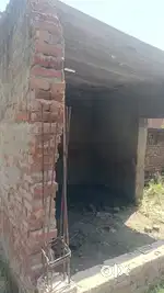 50gaj ka plot bikau hai