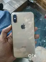 I phone xs gold colour 4 64gb