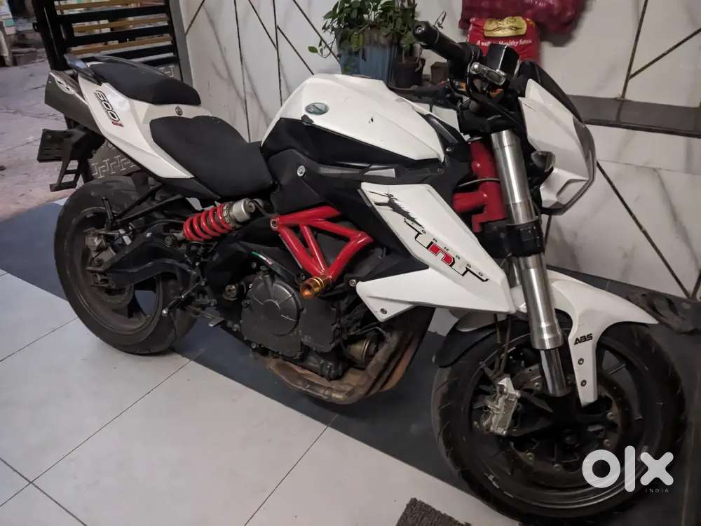 Benelli TNT 600i – 2017 Model   Powerful Inline-4 Beast