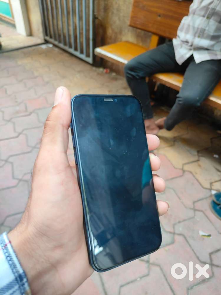i phone 12 64