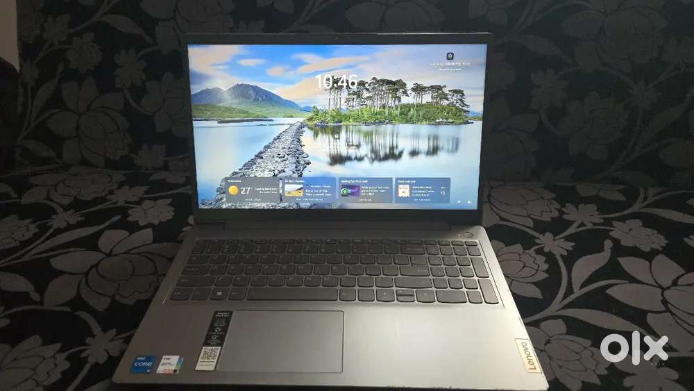 Lenovo IdeaPad Slim 3i – i5 11th Gen / 8GB RAM / 512GB SSD /Windows 11