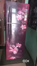 Lg fridge in good condition