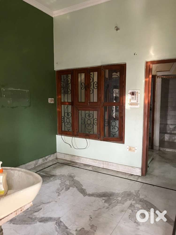2 room 1 kitchen 1 lobby 1 bathroom