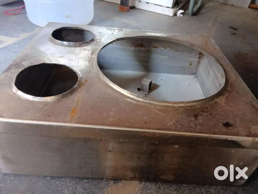 Tea and coffees making machine