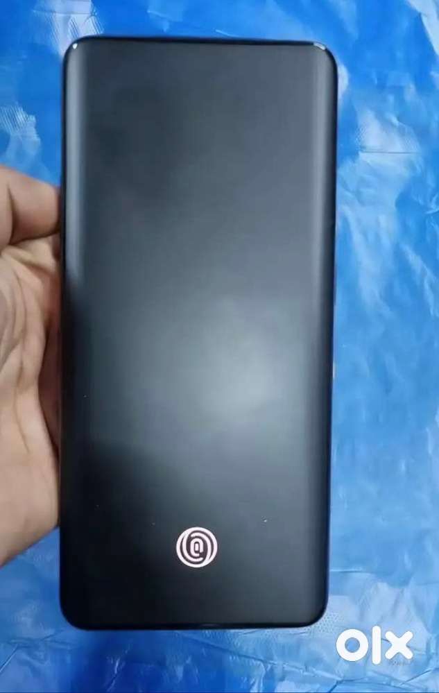 Oneplus 8 pro curve display. 8+128 5g