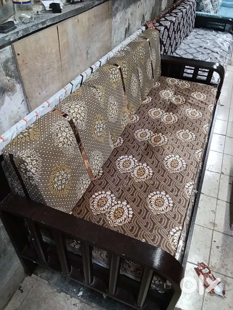 Brand new factory made sofacumbed heavy metal 18 gage powder coated