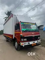 Tata 1212 22 feet container