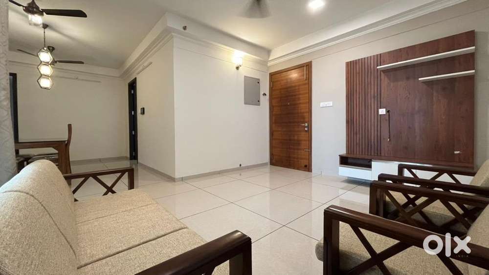 Fully furnished premium 3BHK apartment for rent