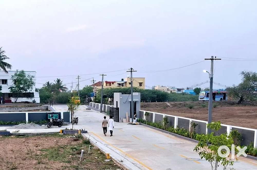 ON ROAD PROJECT - GATTED COMMUNITY - DTCP AND RERA - READY TO MOVE