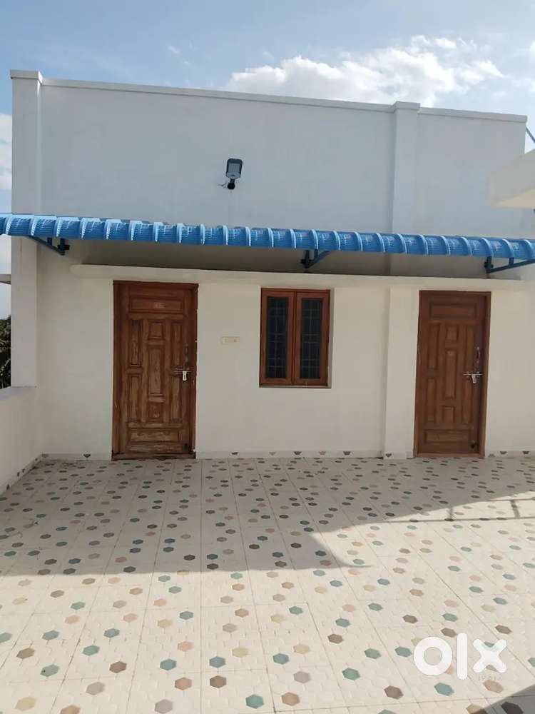 2 bhk villa rent 12000 with private car parking