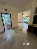 Brunton Road 2Bhk 1100 SFT Prime CBD For Rent
