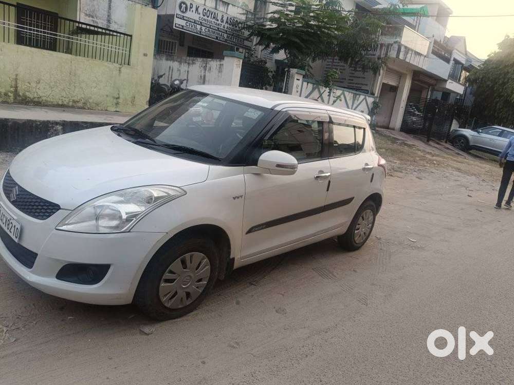 Maruti Suzuki Swift VXi + Manual, 2014, Petrol