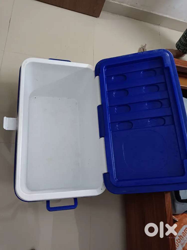 Chiller ice box