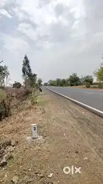 Only 900 k Rs me