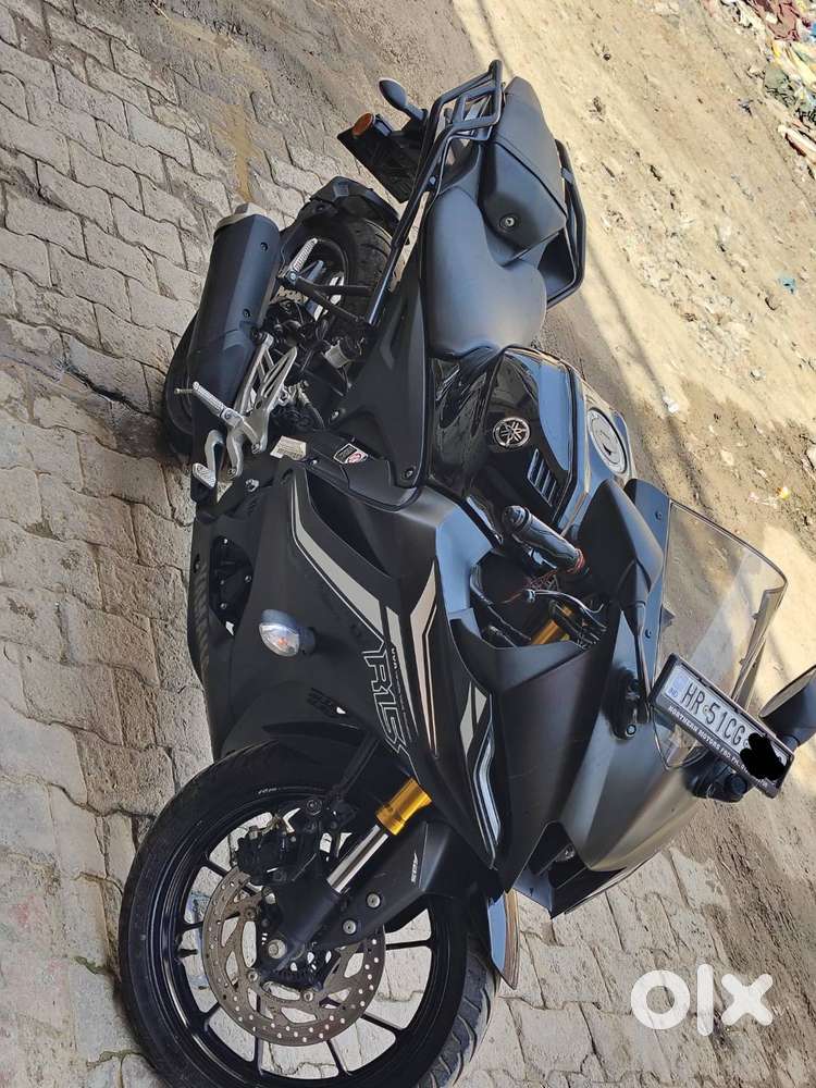 R15 v4 brand new condition