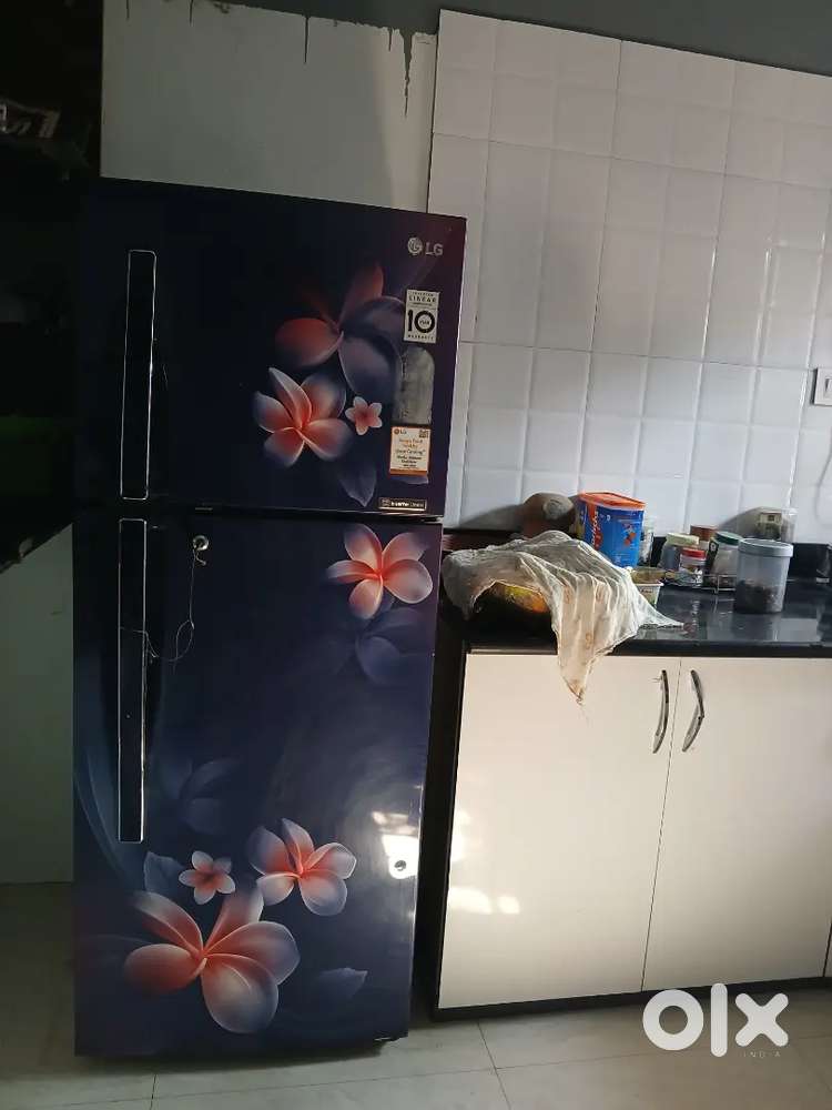 LG fridge in good condition