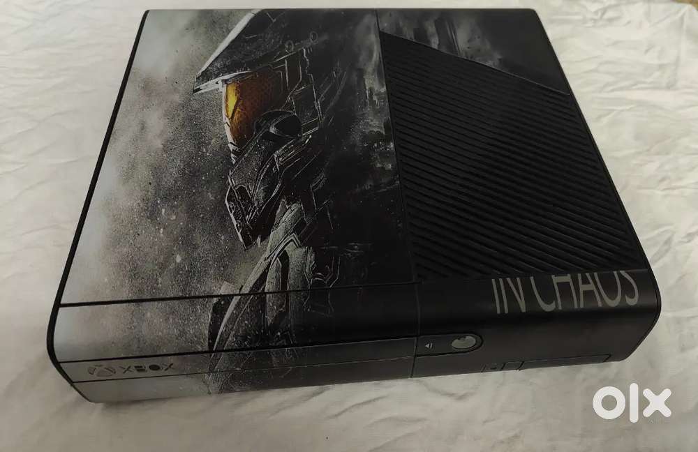 Xbox 360 E 500GB with box , 1 controller & all accessories for 12500