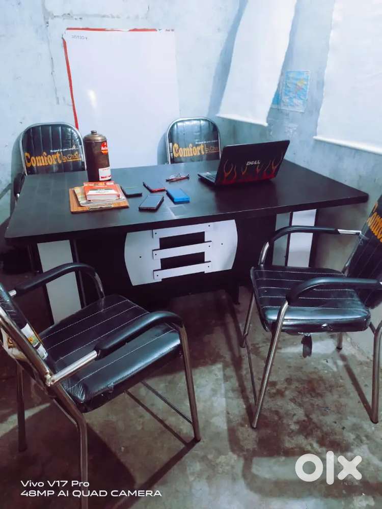 Official Table and chair