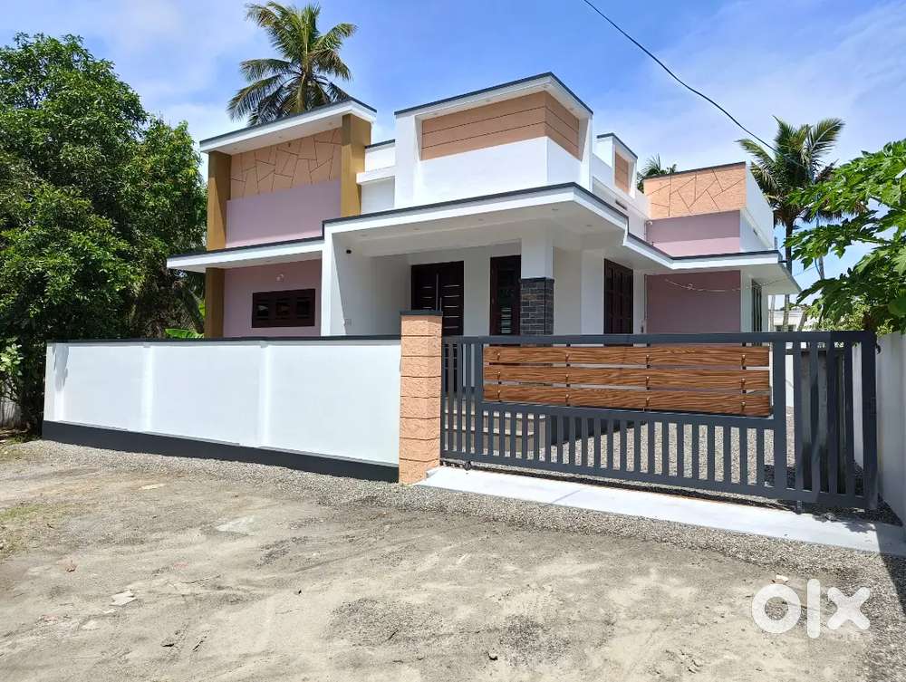 Ready to occupy New 2bedroom house for sale near Kottuvally