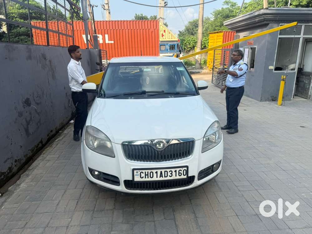 Skoda Fabia 2010 Petrol Well Maintained 2030 tek passing hai