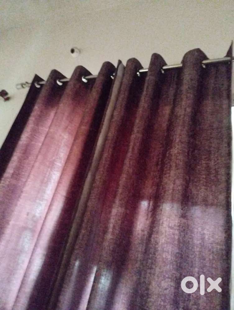 I want female flatmate