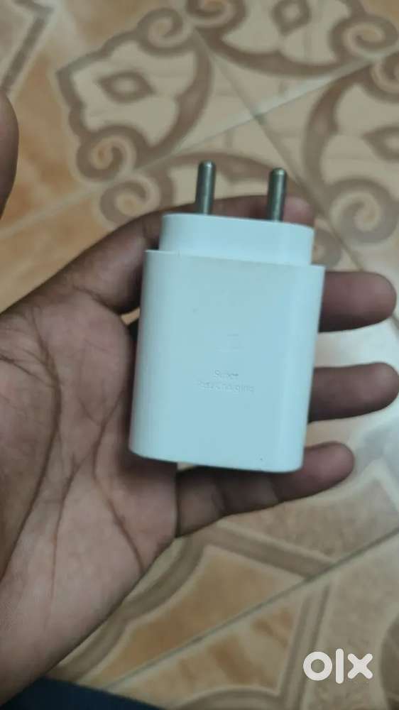 Samsung 25w C to C travel adaptor